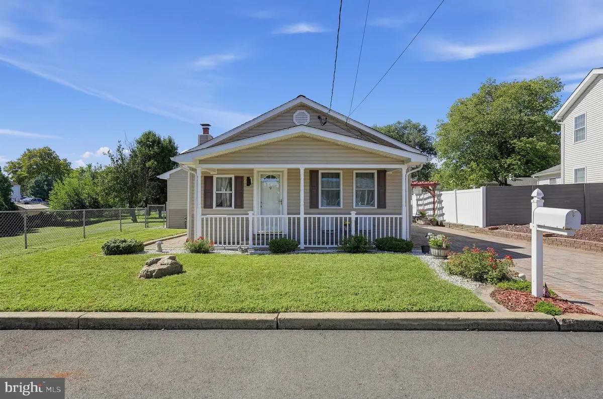5 Evans Ave, Hamilton, NJ 08610 - #1