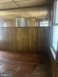 427 Cleveland Ave, Trenton, NJ 08629 - #2