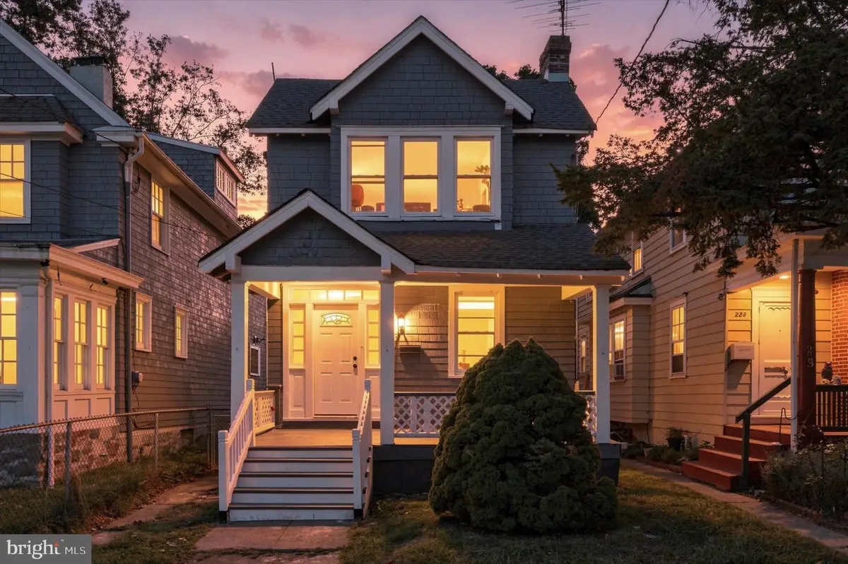 225 S Cook Ave, Trenton, NJ 08629 - #1