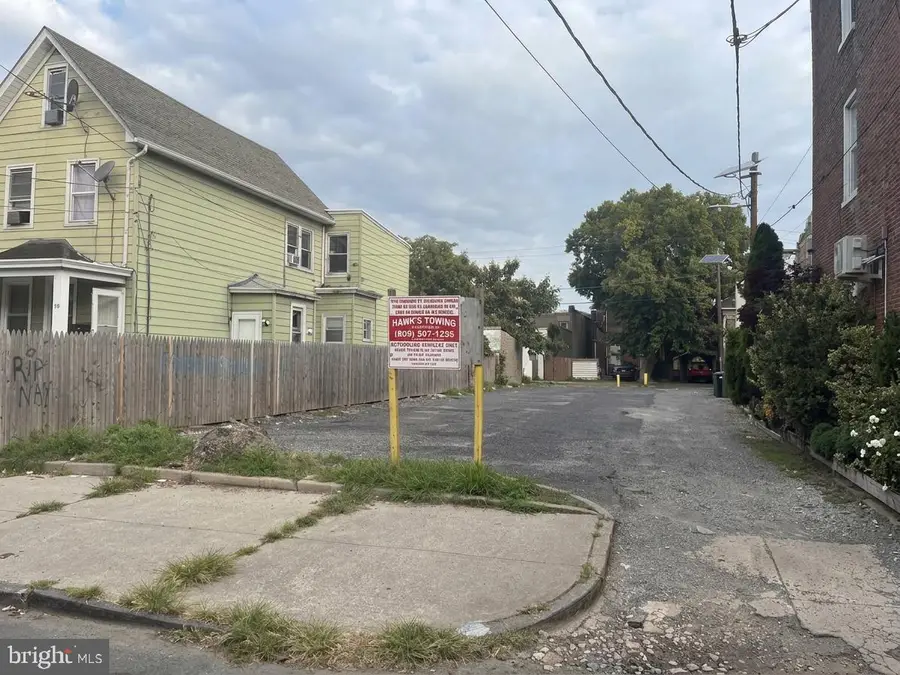 60 Bayard St, Trenton, NJ 08611 - #2