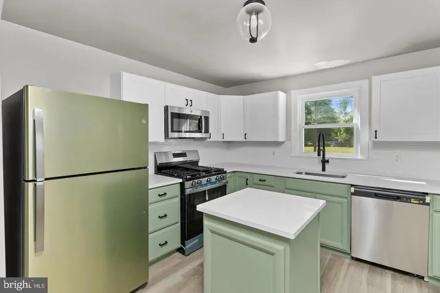 152 Lawn Park Ave, Lawrence, NJ 08648 - #2
