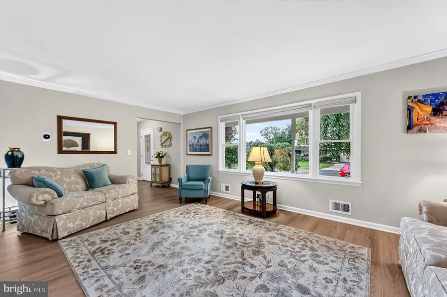 55 New Colony Dr, Hamilton, NJ 08619 - #3