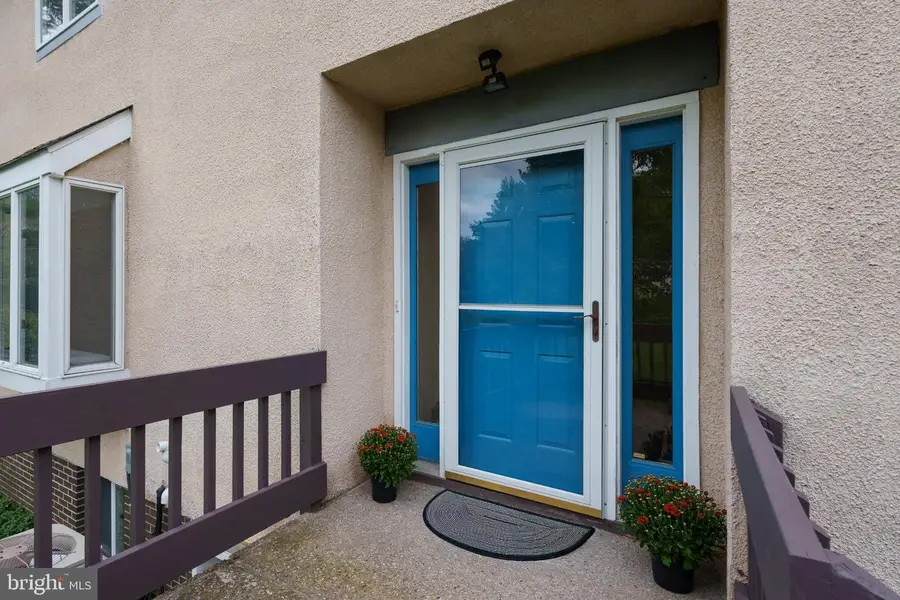 21 Exeter Ct, Princeton, NJ 08540 - #2