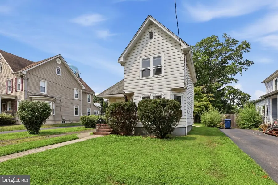 128 Center St, Hightstown, NJ 08520 - #2