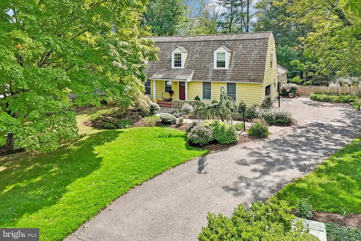 22 Scudder Ct, Pennington, NJ 08534 - #1
