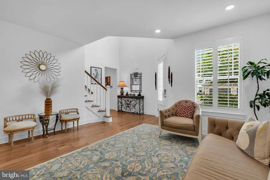 20 Dogleg Ln, Lawrence, NJ 08648 - #3