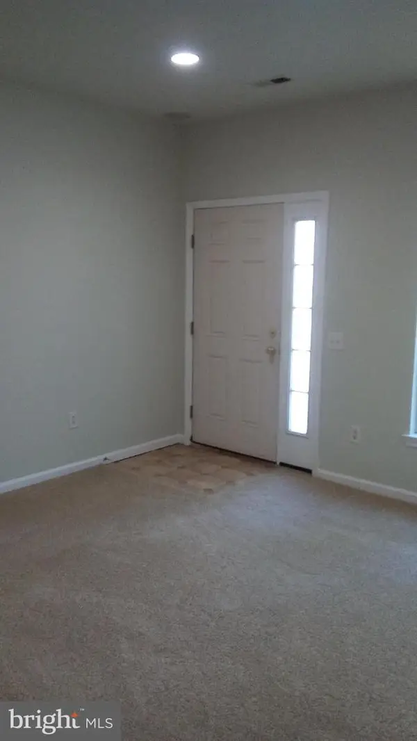 16 Steel St, TRENTON, NJ 08611