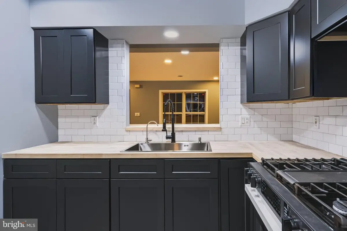 425 Euclid Ave, Trenton, NJ 08609 - #1