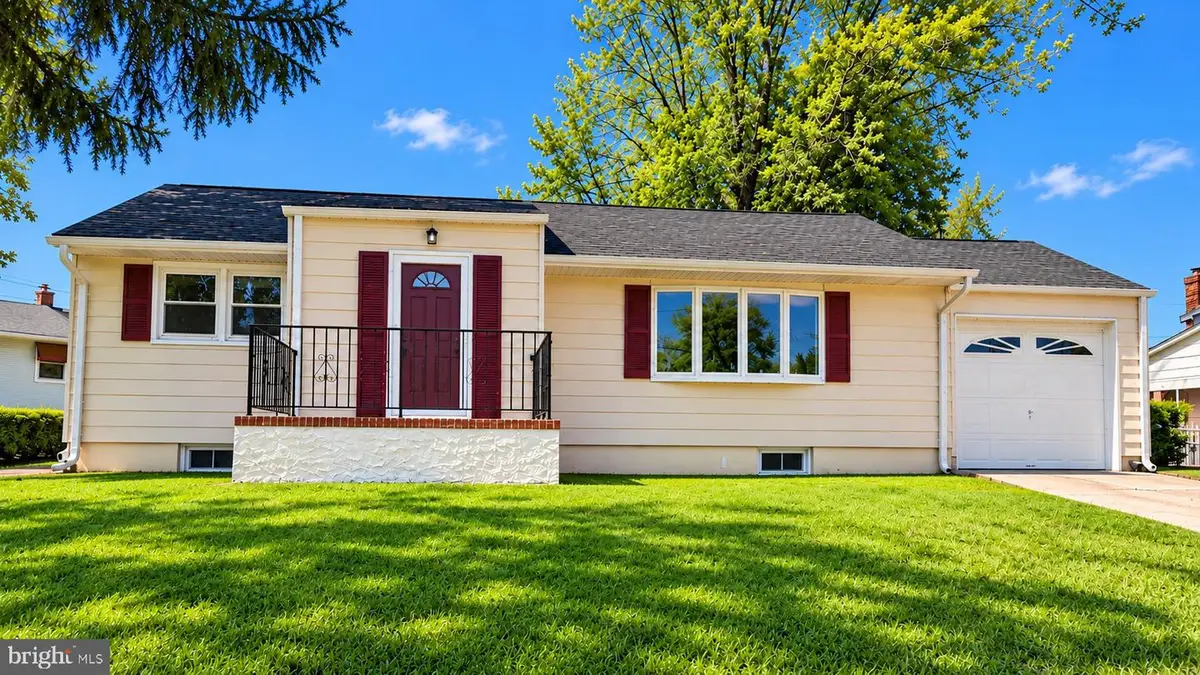 27 Weyburne Rd, Hamilton, NJ 08690 - #1