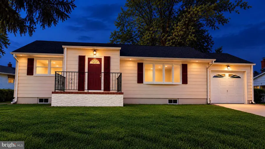 27 Weyburne Rd, Hamilton, NJ 08690 - #3