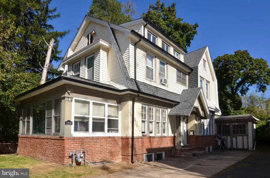 1206 Stuyvesant Ave, Trenton, NJ 08618 - #2