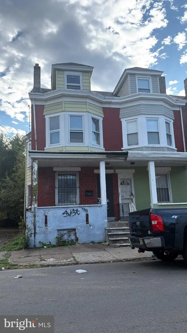 19 Wayne Ave, Trenton, NJ 08618 - #1