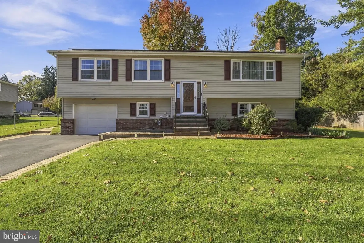 5 Michelle Ct, Ewing, NJ 08628 - #1