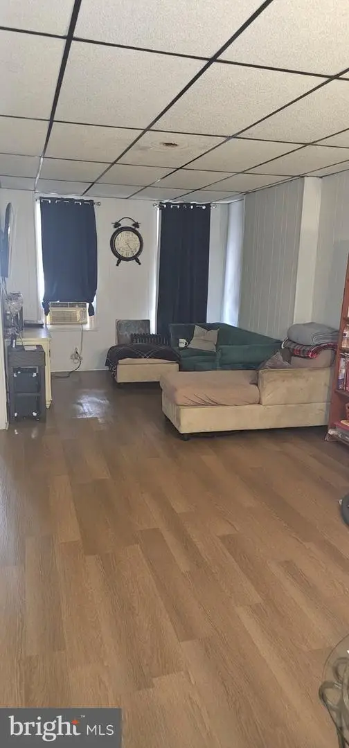 228 Mott St, Trenton, NJ 08611 - #3