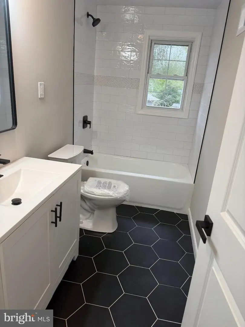 367 W Upper Ferry Rd, Ewing, NJ 08628 - #2