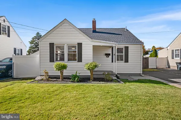 27 Byron Ave, HAMILTON, NJ 08610