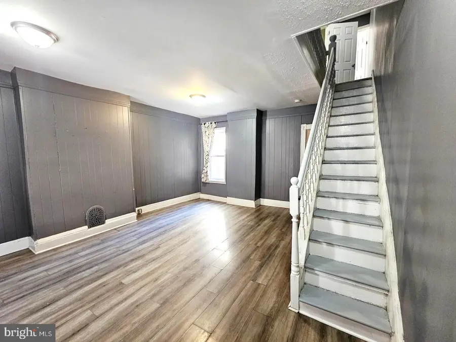 837 E State St, Trenton, NJ 08609 - #2