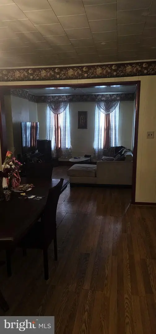 348 Adeline St, Trenton, NJ 08611 - #3