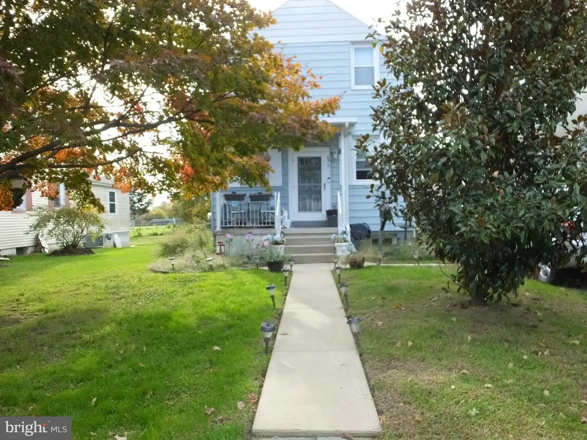 537 Lafayette Ave, Ewing, NJ 08628 - #1