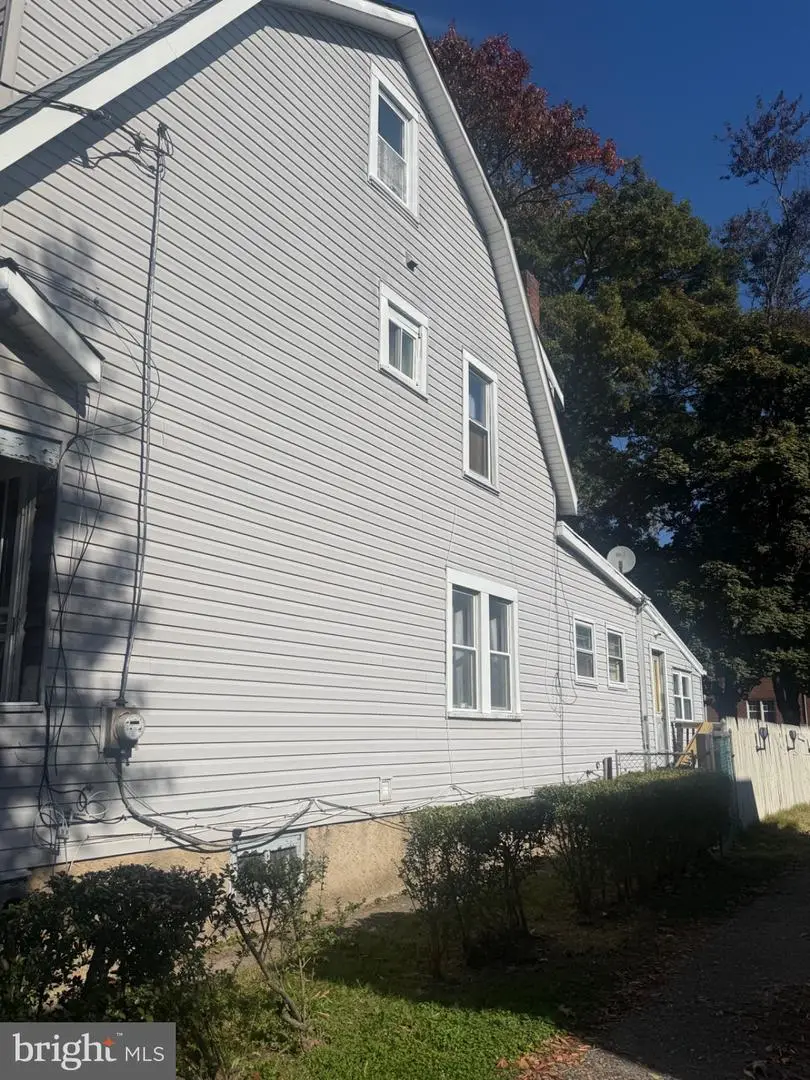 282 S Logan Ave, Trenton, NJ 08629 - #2