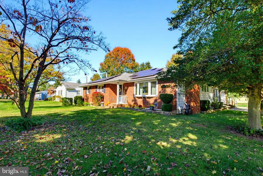 6 Fisher Pl, Hamilton, NJ 08620 - #2