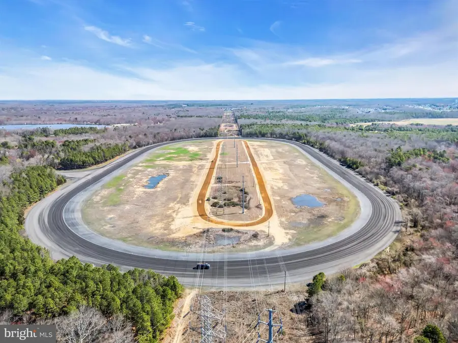 935 Lakewood Farmingdale Road, Howell, NJ 07731 - Image #3