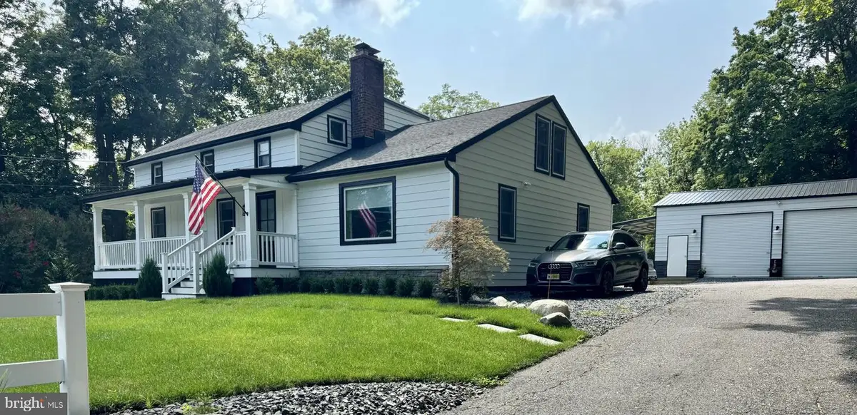 72 Main St, Holmdel, NJ 07733 - #1