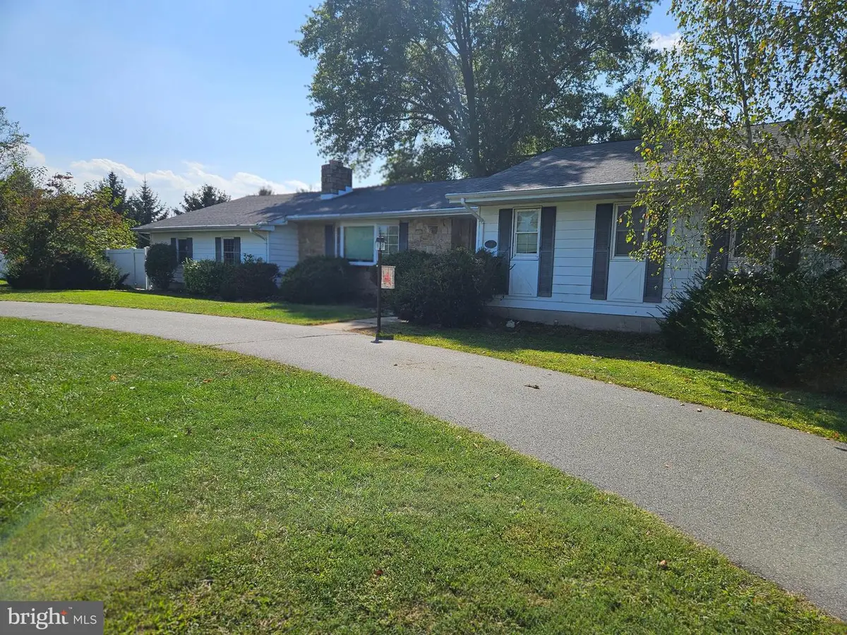 156 Ellisdale Rd, Allentown, NJ 08501 - Image #1