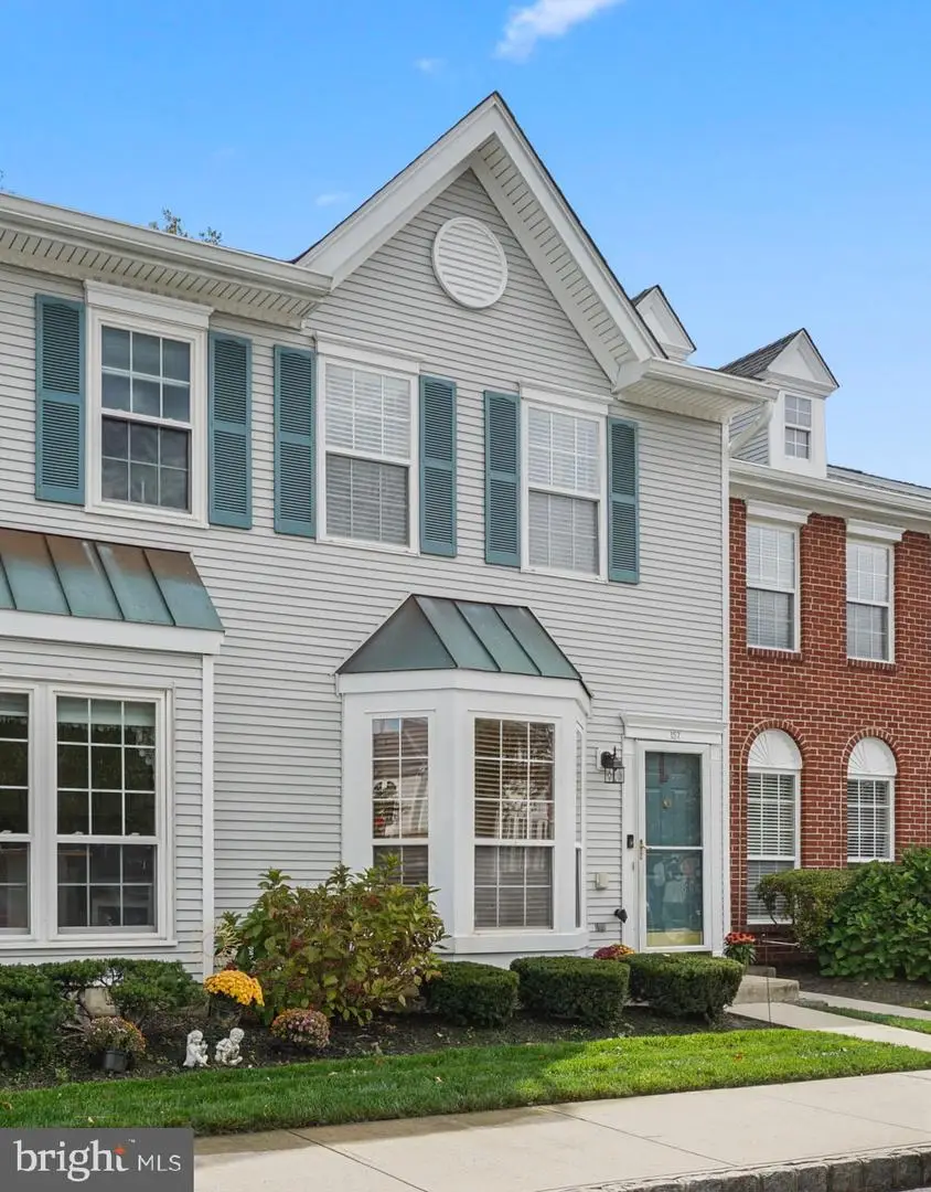 157 Setter Pl, Freehold, NJ 07728 - Image #1