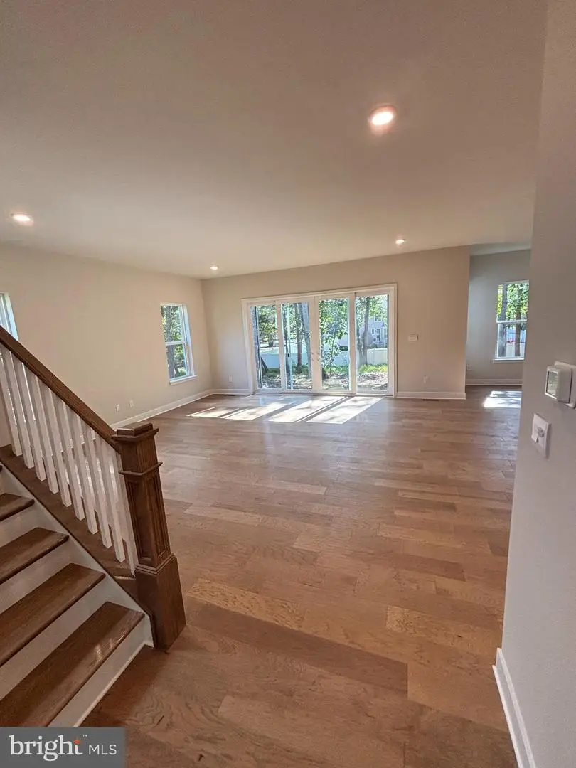 11 Iron Bridge Rd, Freehold, NJ 07728 - #3