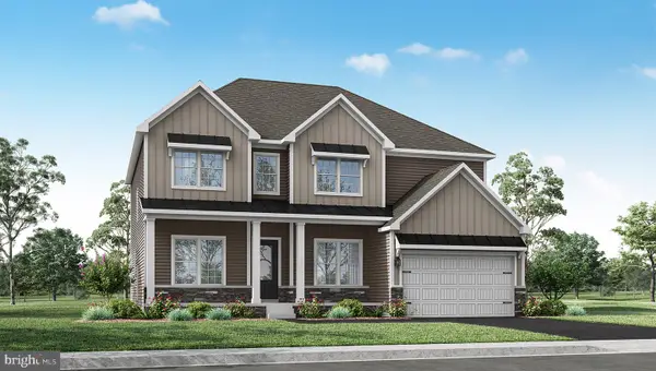 12 Georgetown Dr, FREEHOLD, NJ 07728