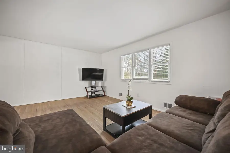 59 Sunnyside Road, Howell, NJ 07731 - Image #3