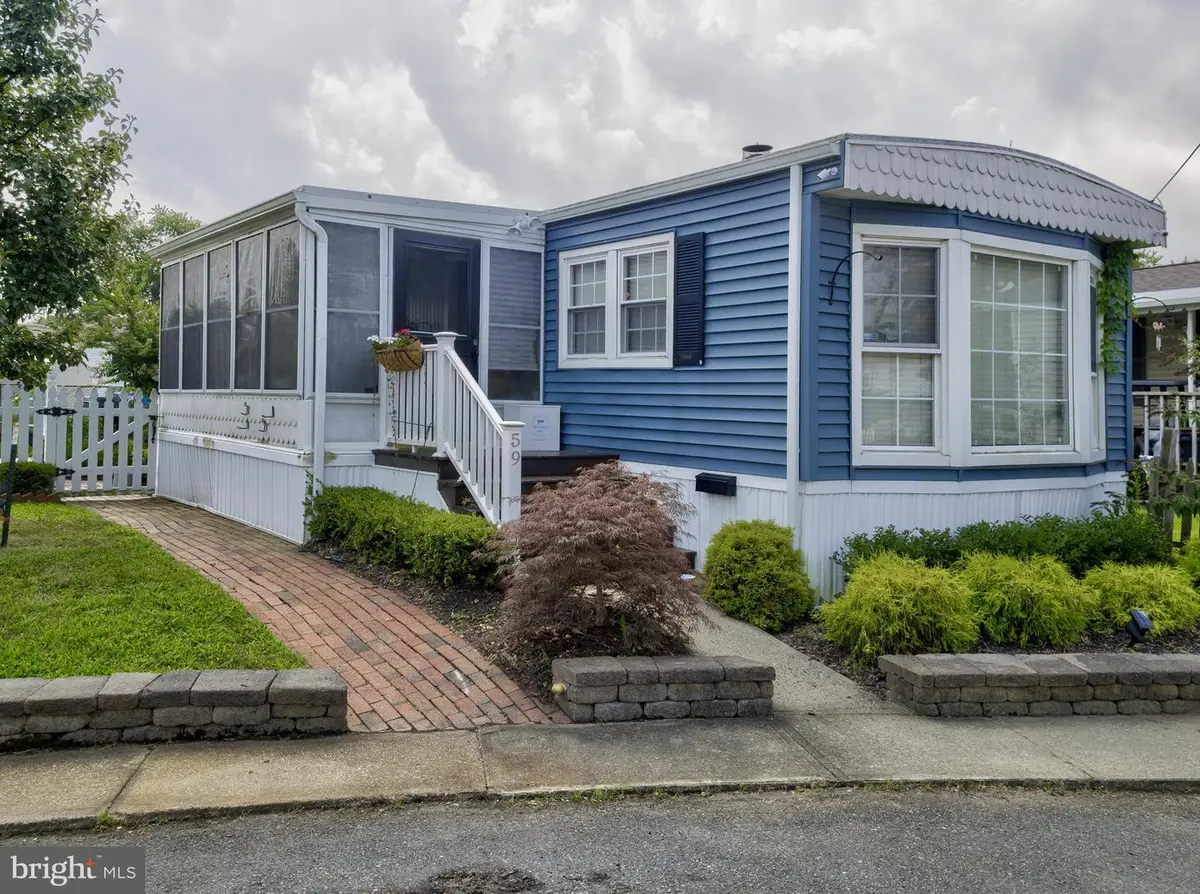 59 Bayshore Mobile Mnr, Hazlet, NJ 07730 - Image #1