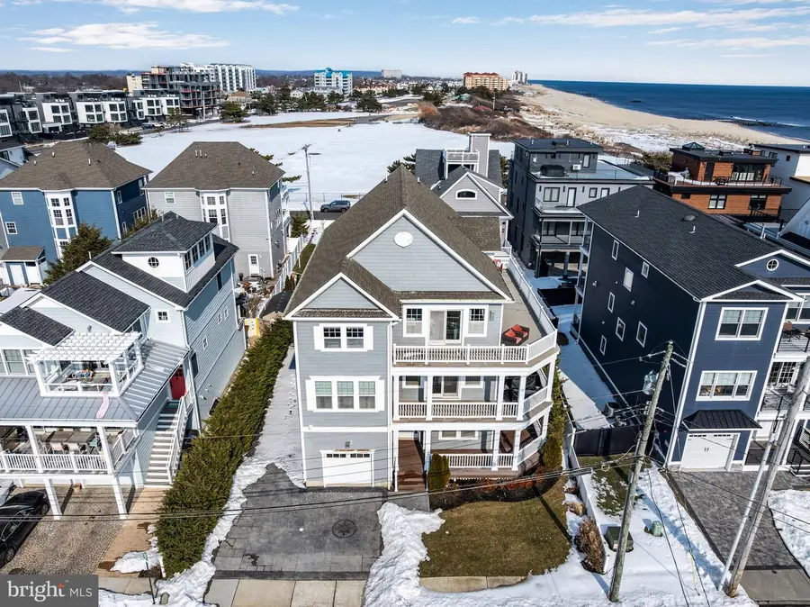 21 Ocean Terr, Long Branch, NJ 07740 - #3