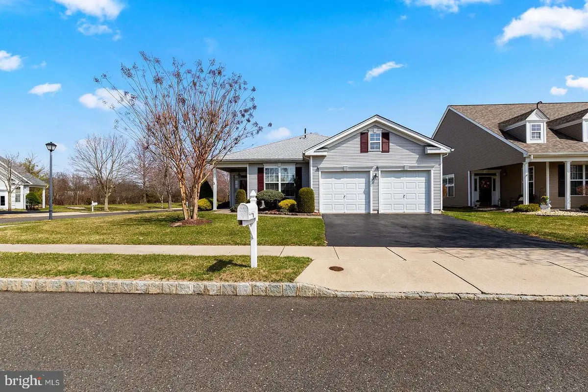 1 Colonial Way, Allentown, NJ 08501 - #1