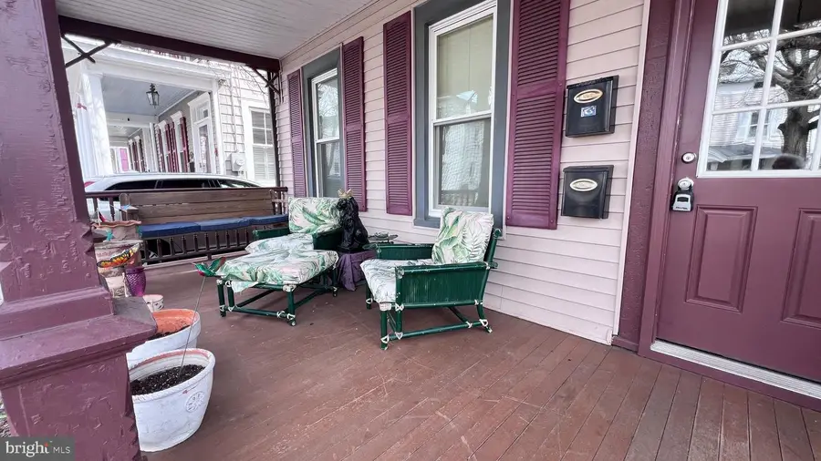 43 S Main St, Allentown, NJ 08501 - #2