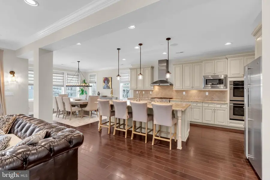 21 Ocean Terr, Long Branch, NJ 07740 - #3