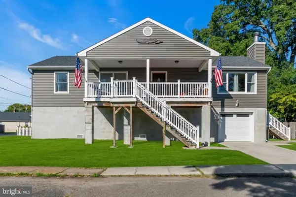 11 Beechwood Ave, KEANSBURG, NJ 07734