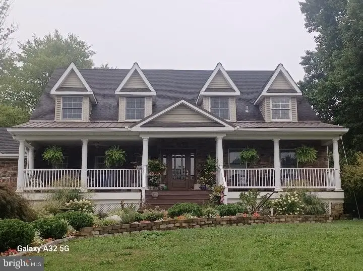 117 Burlington Rd, Cream Ridge, NJ 08514 - #1