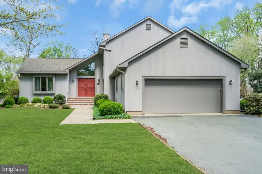 103 Maple Ave, Little Silver, NJ 07739 - #3