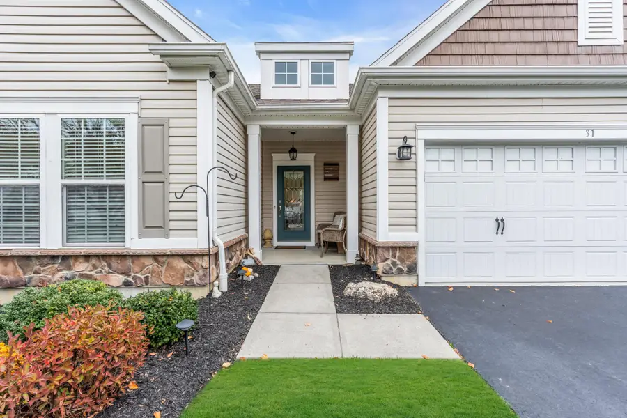 31 W Da Vinci Way, Farmingdale, NJ 07727 - #3