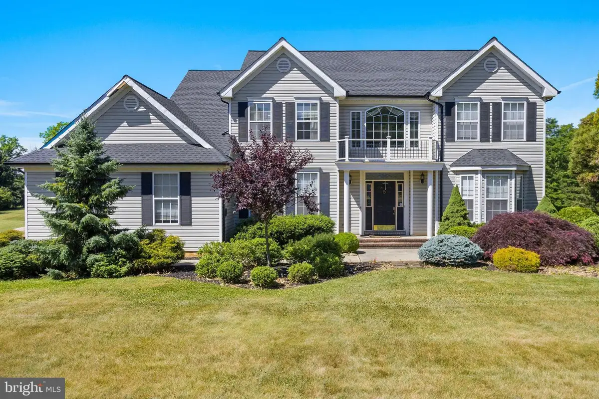 9 Trotter Way, Cream Ridge, NJ 08514 - #1