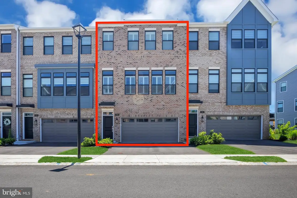 15 Linder Court, Middletown, NJ 07748 - #1