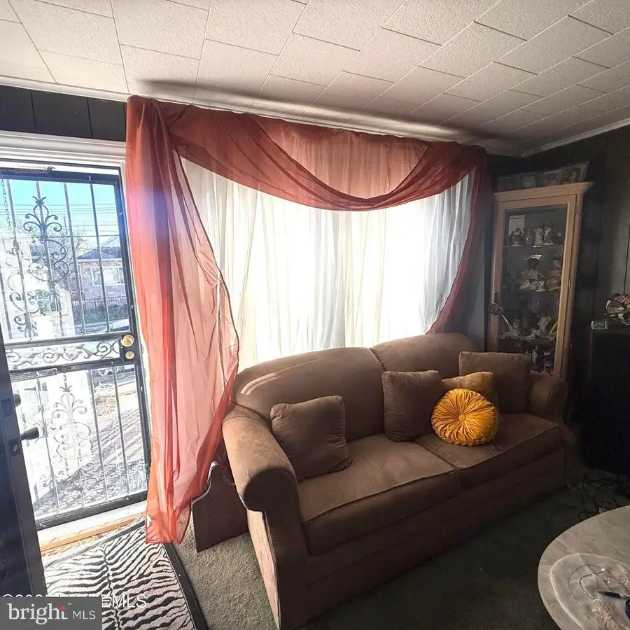 44 Drummond Ave, Red Bank, NJ 07701 - #3