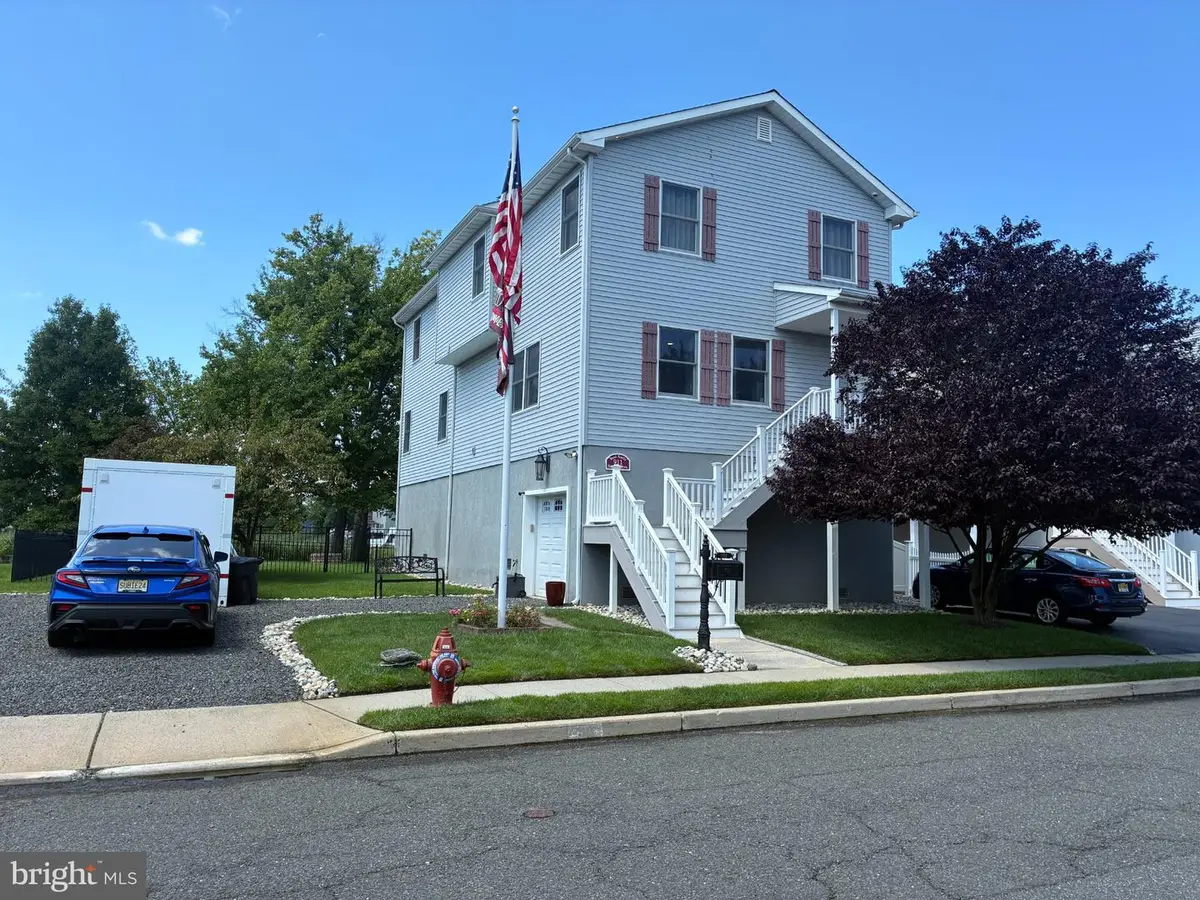 911 Harris Ave, Union Beach, NJ 07735 - #1