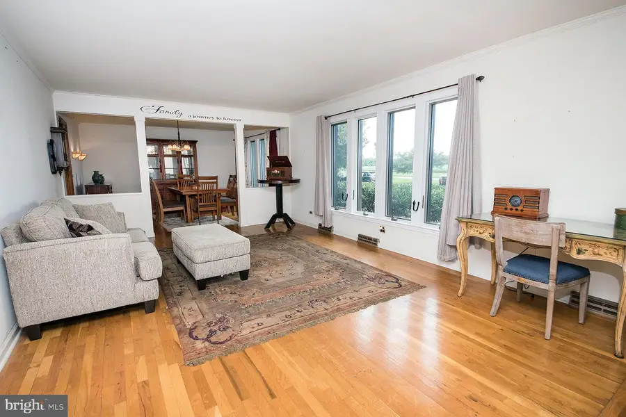 136 Ellisdale Rd, Allentown, NJ 08501 - #2
