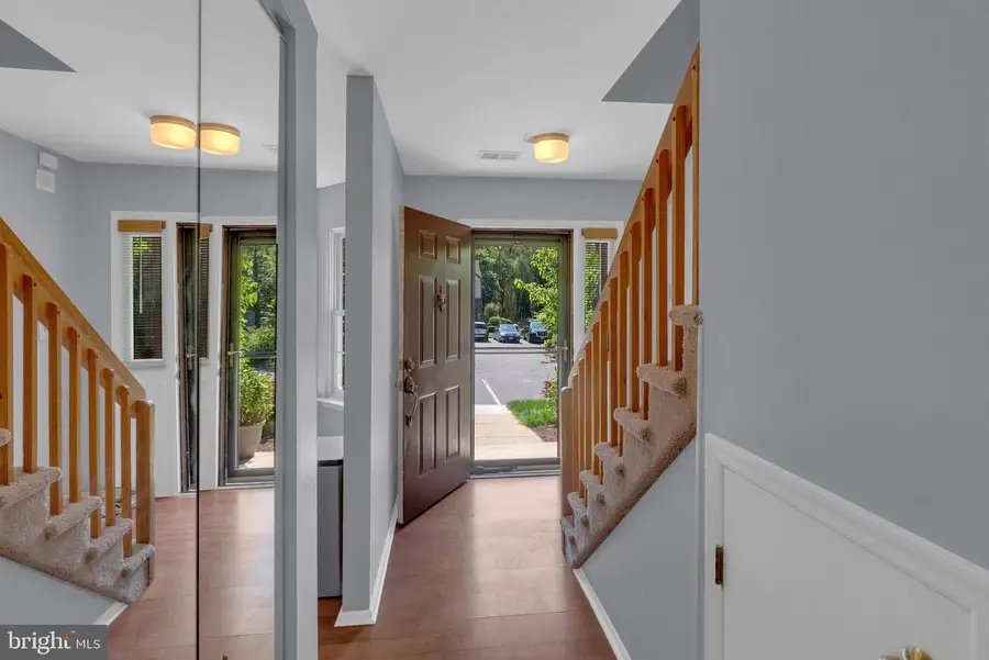 1111 Hickory Ct, Monmouth Junction, NJ 08852 - Image #3