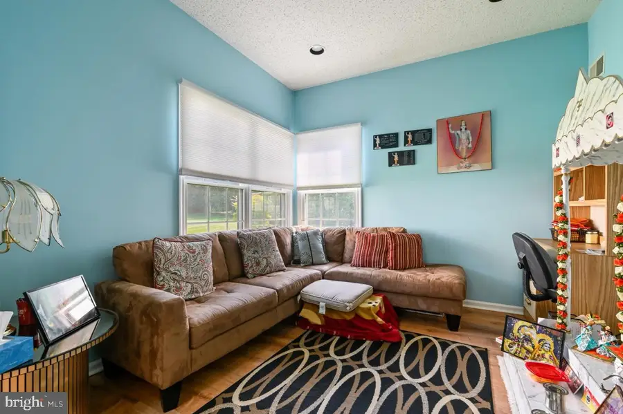 1 Phillip Ct, Monroe Township, NJ 08831 - Image #3