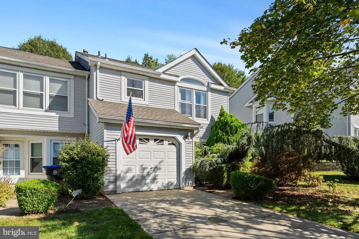 140 Magee Ct, East Brunswick, NJ 08816 - #1