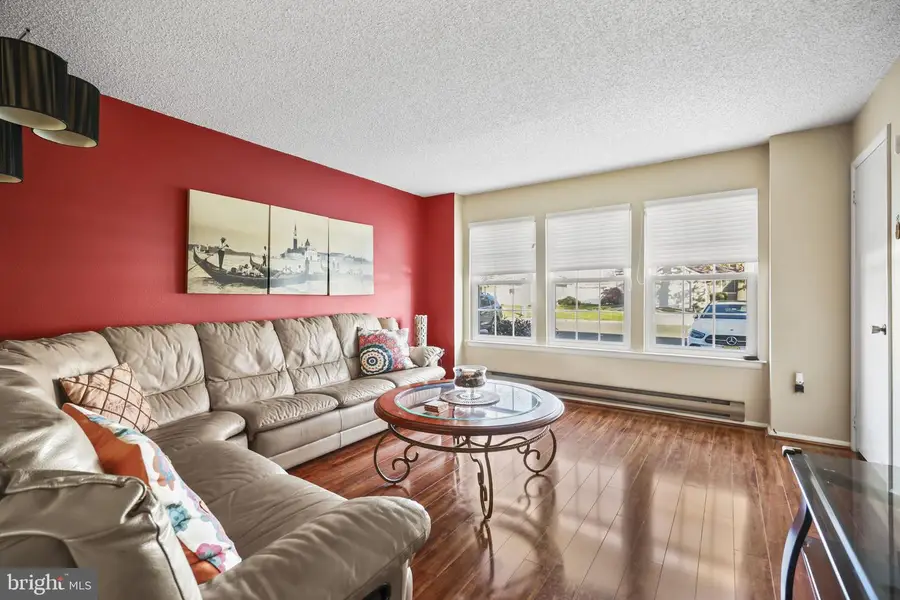 631-b Madison Dr, Monroe Township, NJ 08831 - Image #3